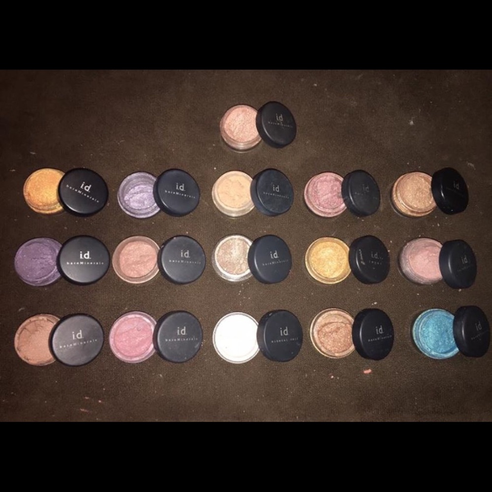 Bare Minerals eye shadow lot